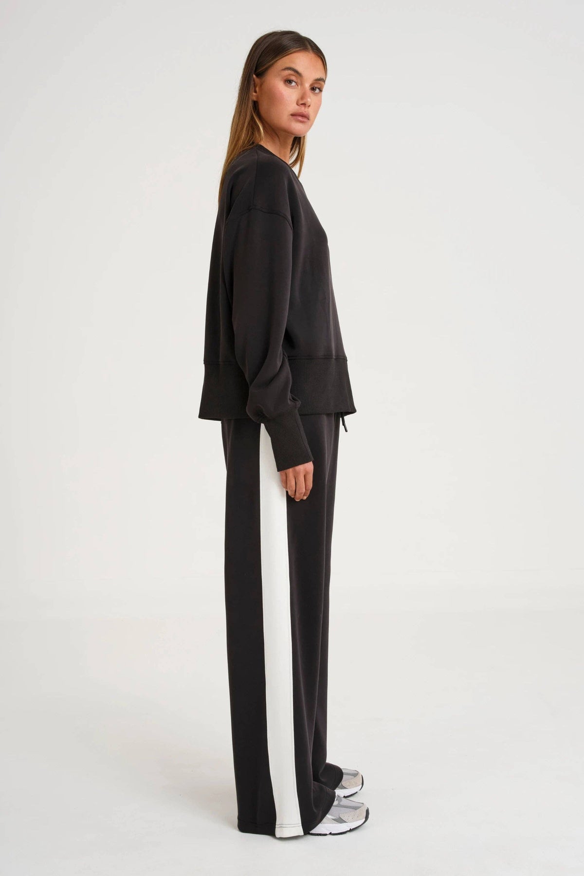 Wide Leg Track Pant