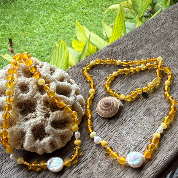 Honey Bee - Women's Necklace